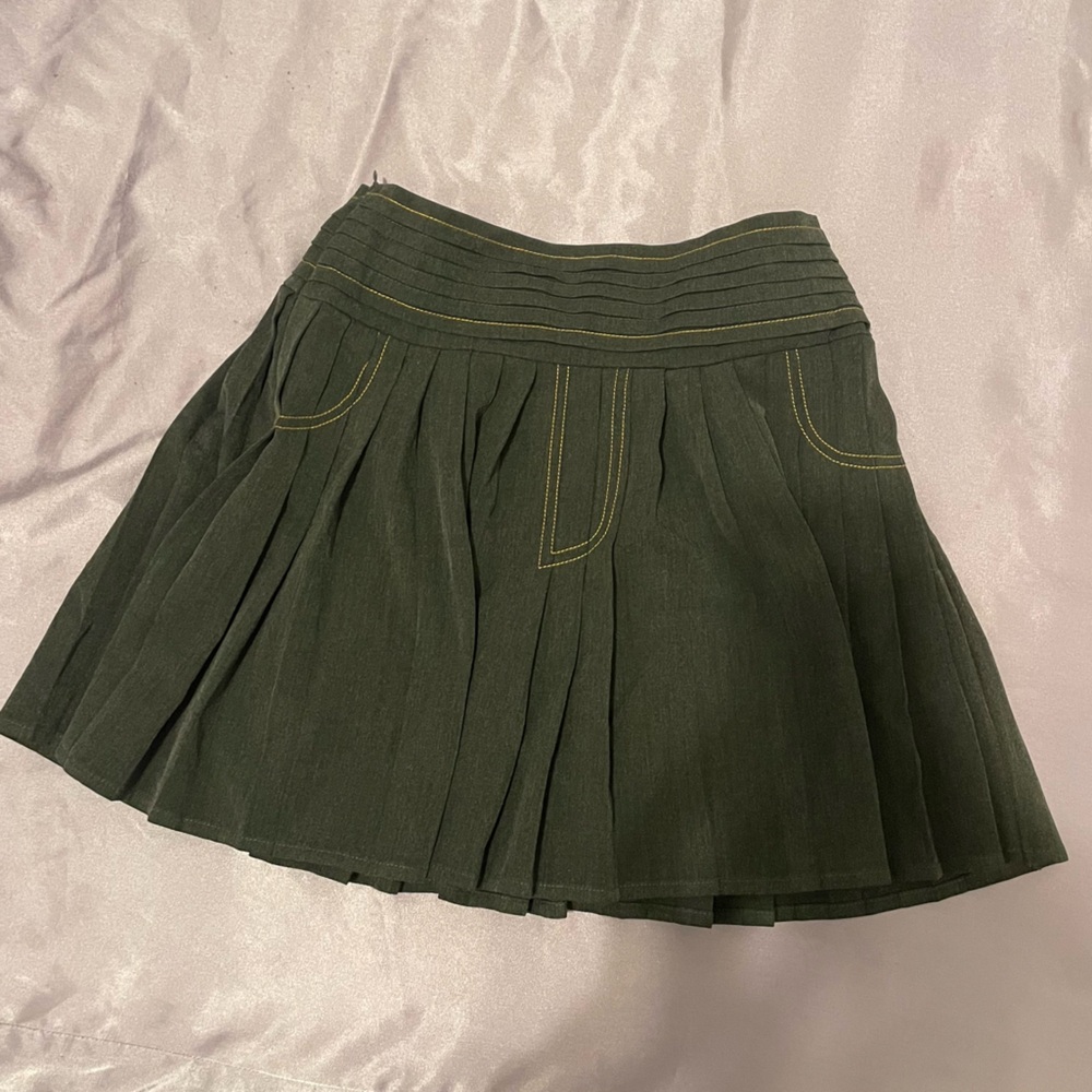 SADDOG Season2 Esmeralda Dark Grey Pleated Skirt